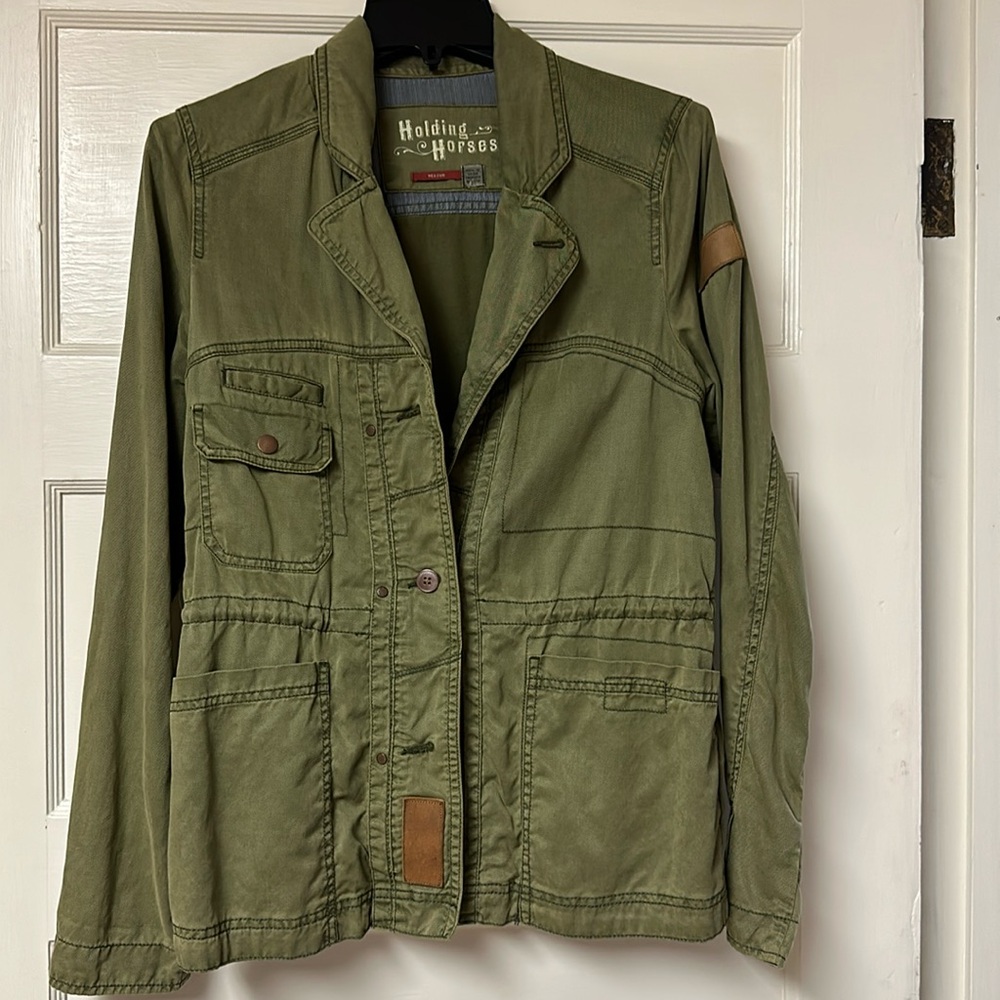 Green button up blazer